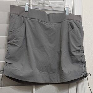 Columbia Gray Women’s Athletic Skort✨XL